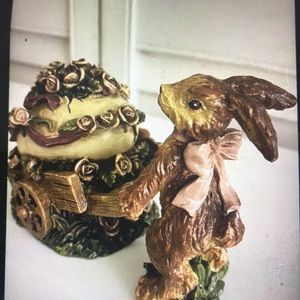 Katherine’s Victorian Easter bunny with baskets of flowers and eggs